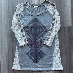 Daytrip Lace Long Sleeve